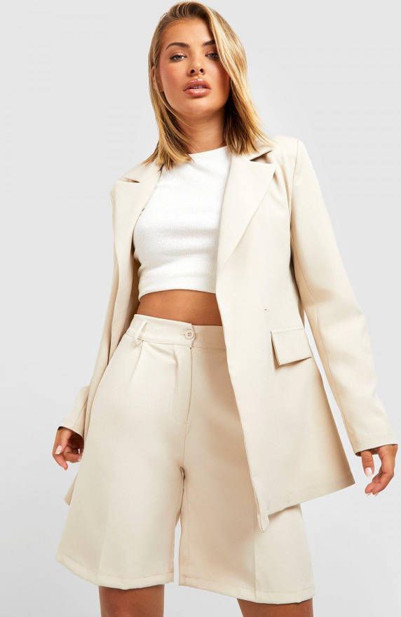 boohoo Getailleerde Geweven Middellange Shorts, Stone