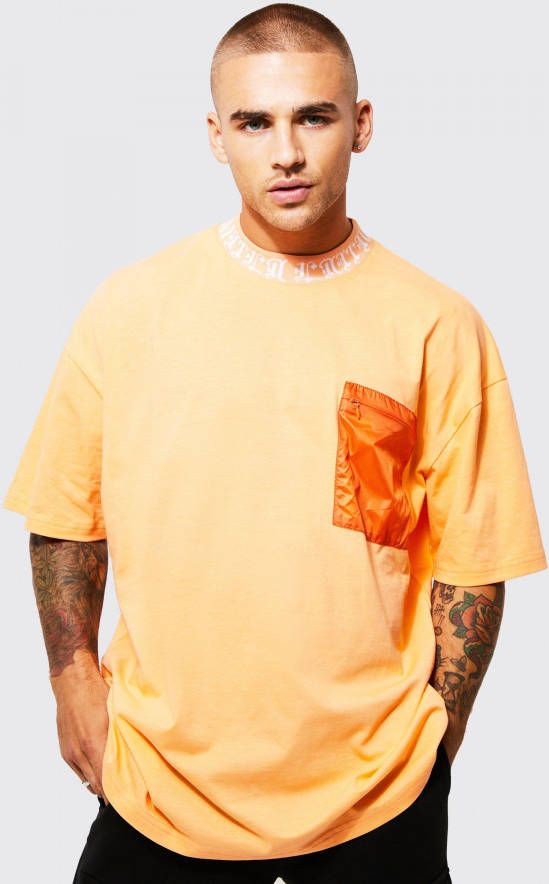 boohoo Oversized Geribbeld Lmtd T Shirt Met Utility Zakken, Orange